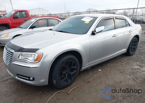 2011 Chrysler 300 Limited z USA, uszkodzony, nr VIN 2C3CA5CG0BH614095